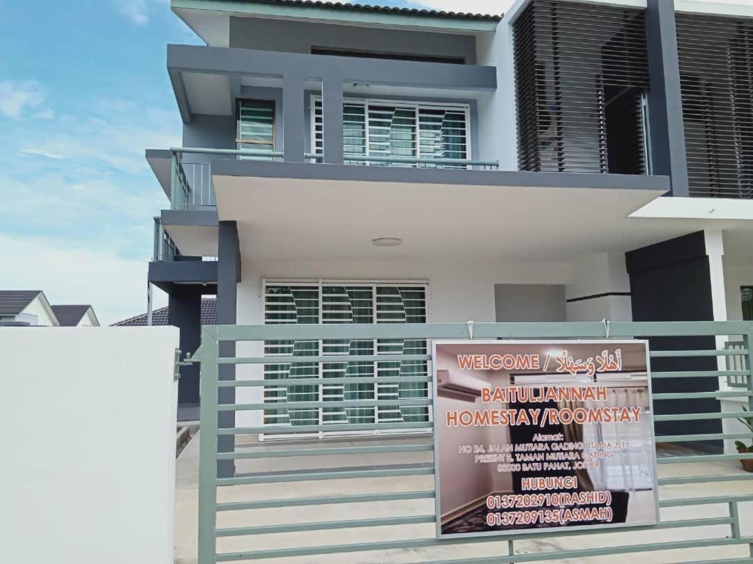 Baituljannah Homestay Batu Pahat Exterior photo